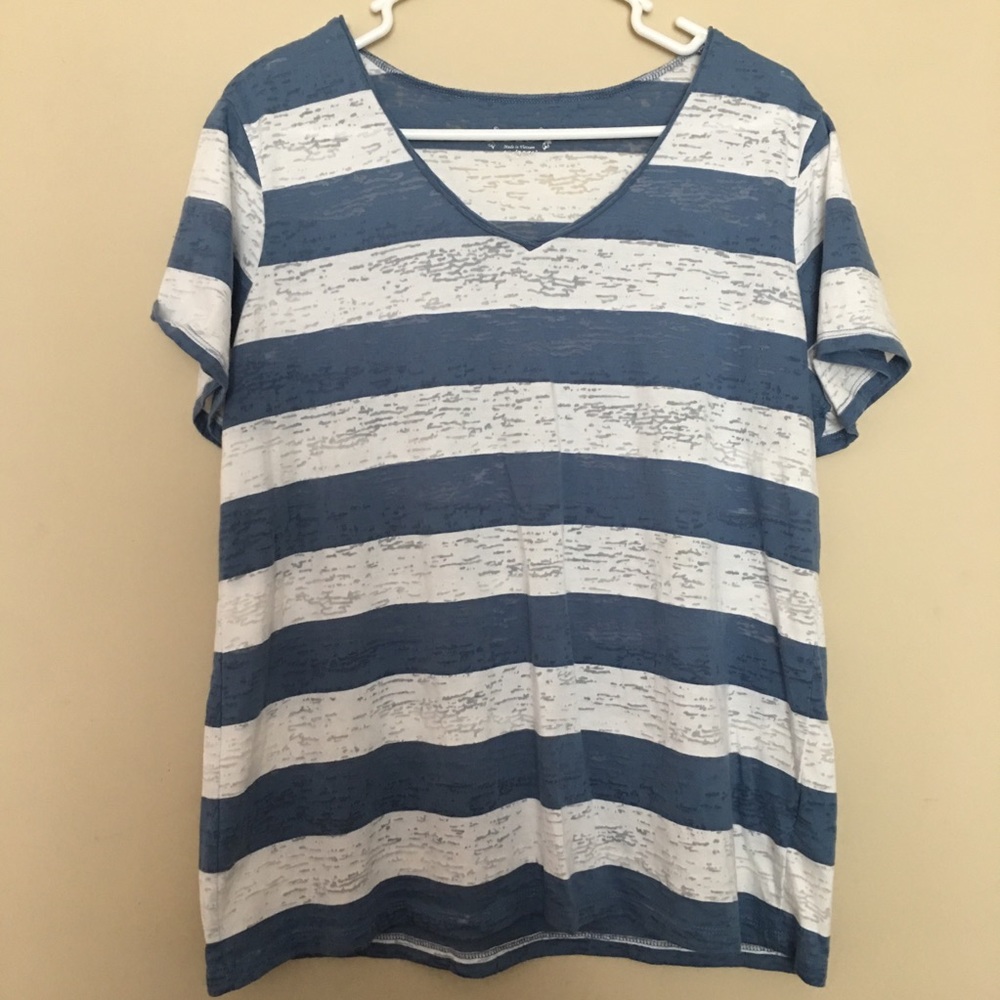 Cato plus size ladies T-shirt 18/20W